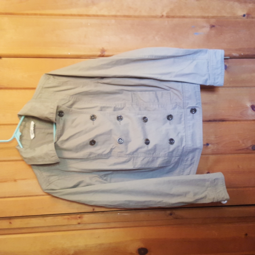 Old Navy army green P style jacket.